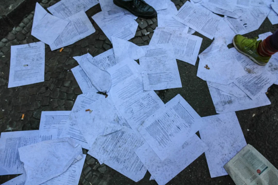 Tacheles eviction Abandoned Berlin 2012-0807.jpg