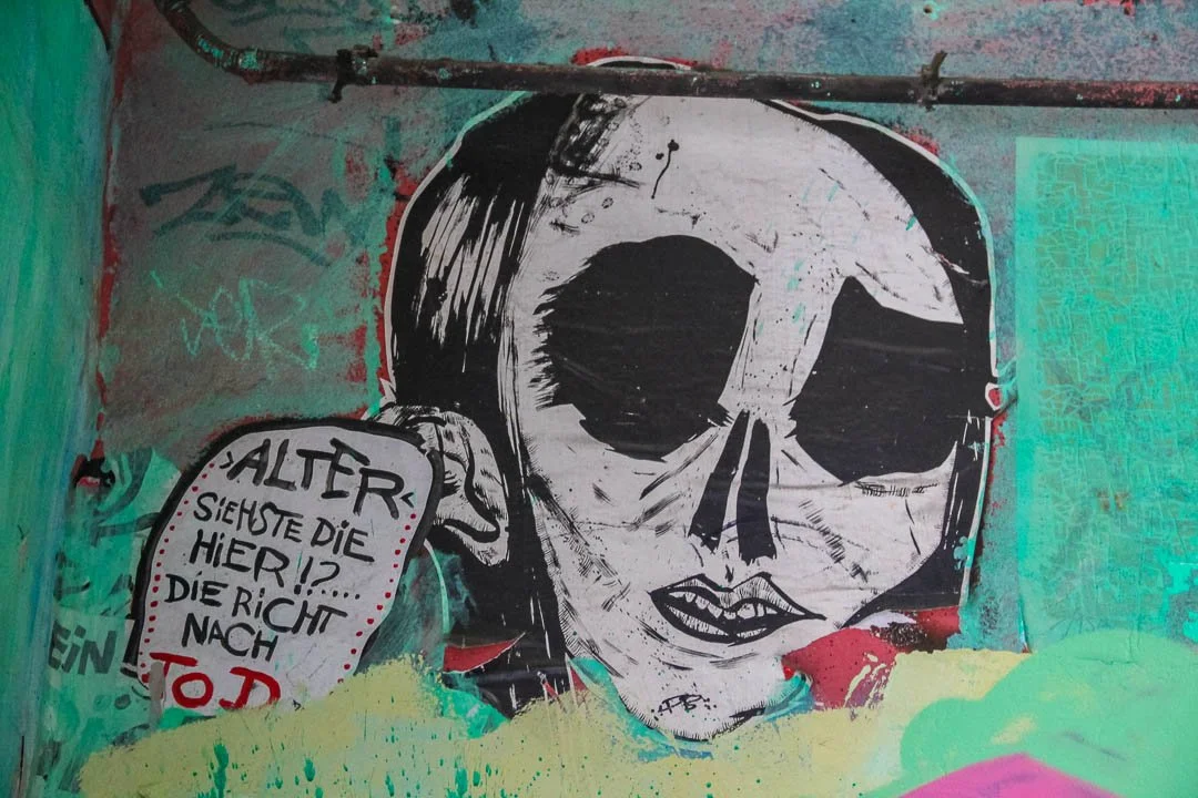 Tacheles Abandoned Berlin 2012-9797.jpg