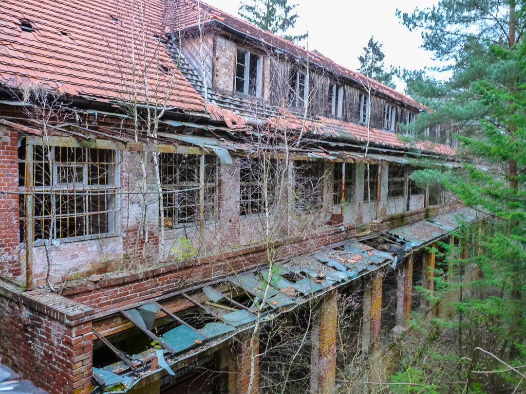 Heilstaette Grabowsee sanatorium Abandoned Berlin-1170867.jpg