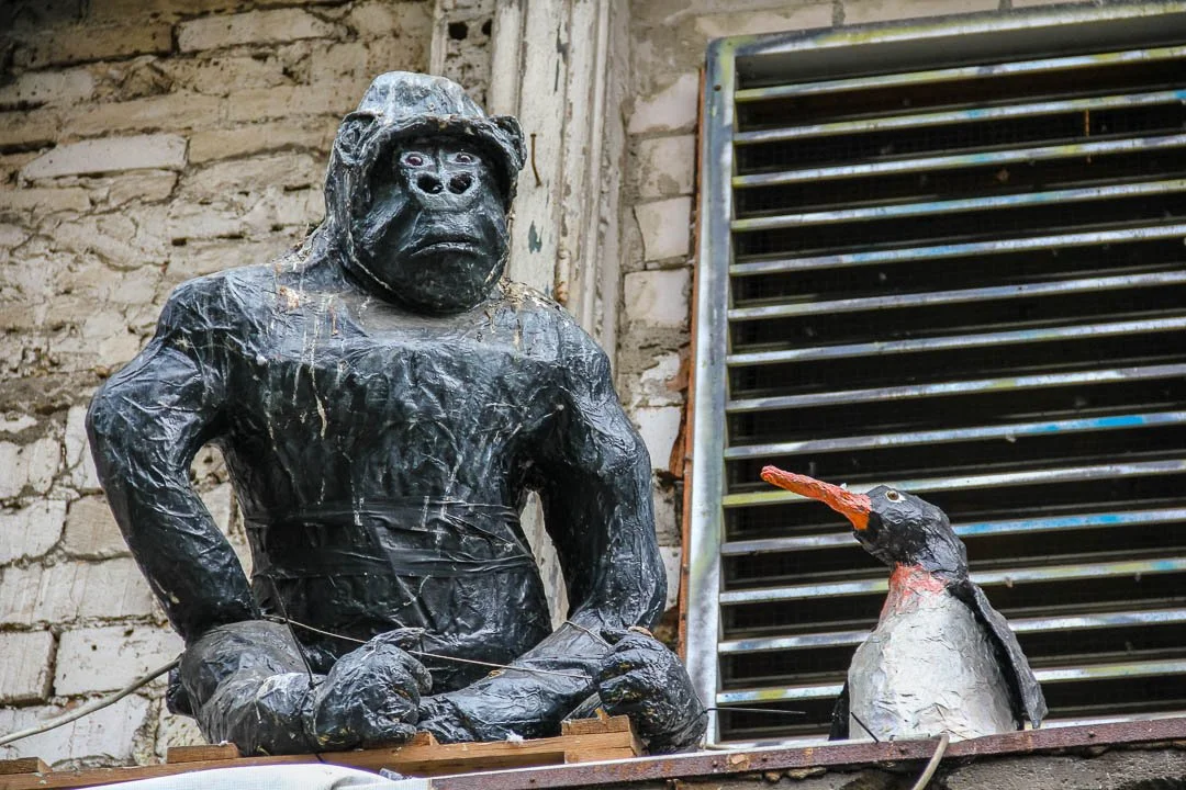 Tacheles Abandoned Berlin 2012-9801.jpg