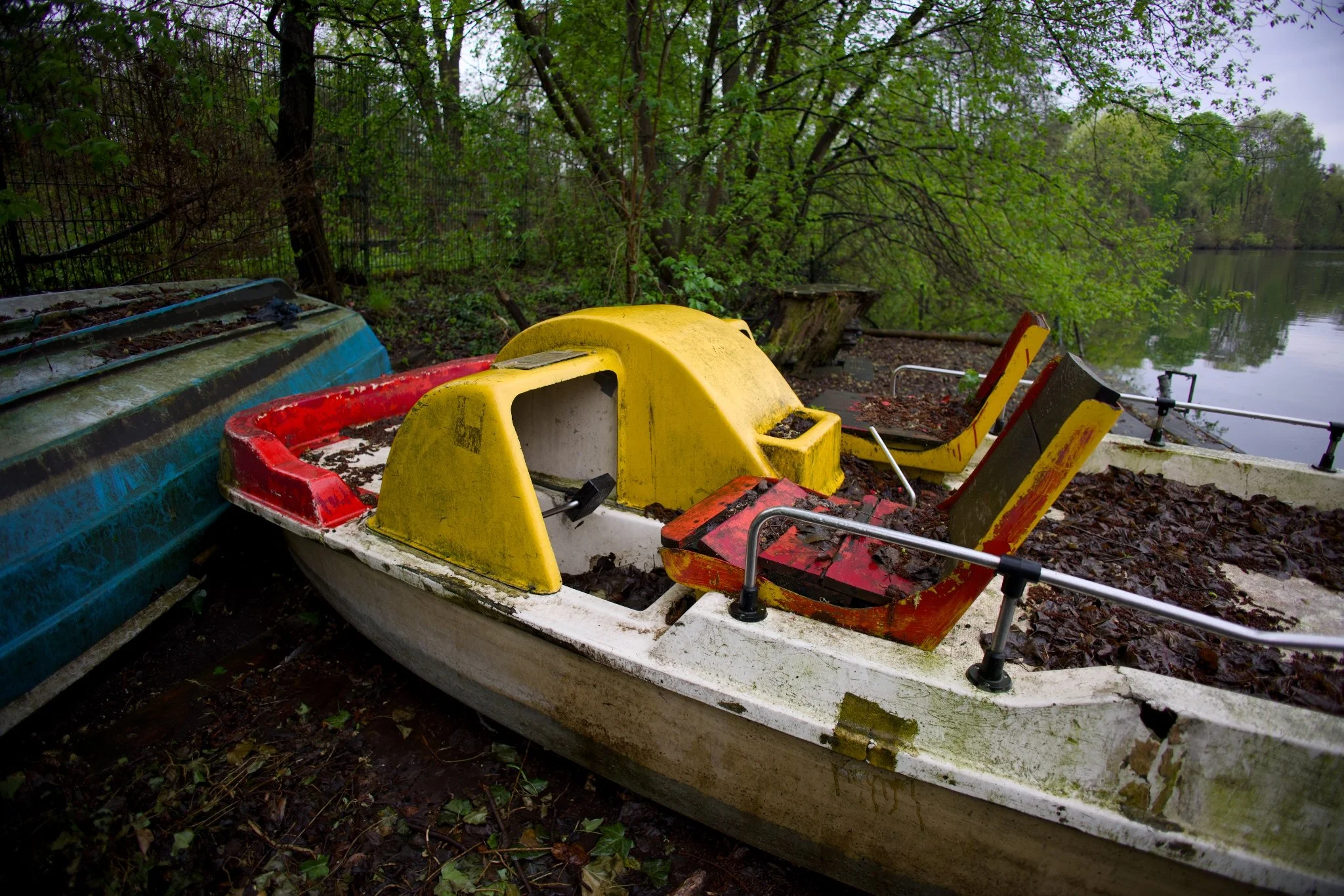 Abandoned Berlin Fischerpinte boathouse_X8A8361.jpg