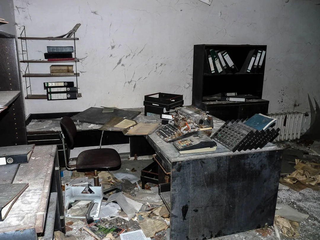 Abandoned Iraqi embassy East Berlin-1100655.jpg