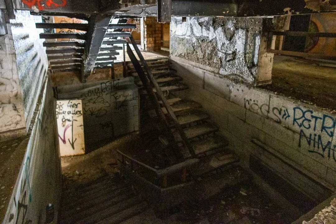 Iraqi embassy East Germany Abandoned Berlin 2023-4092.jpg