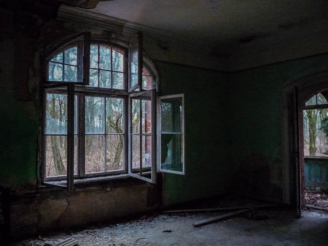 Heilstaette Grabowsee sanatorium Abandoned Berlin-1180034.jpg