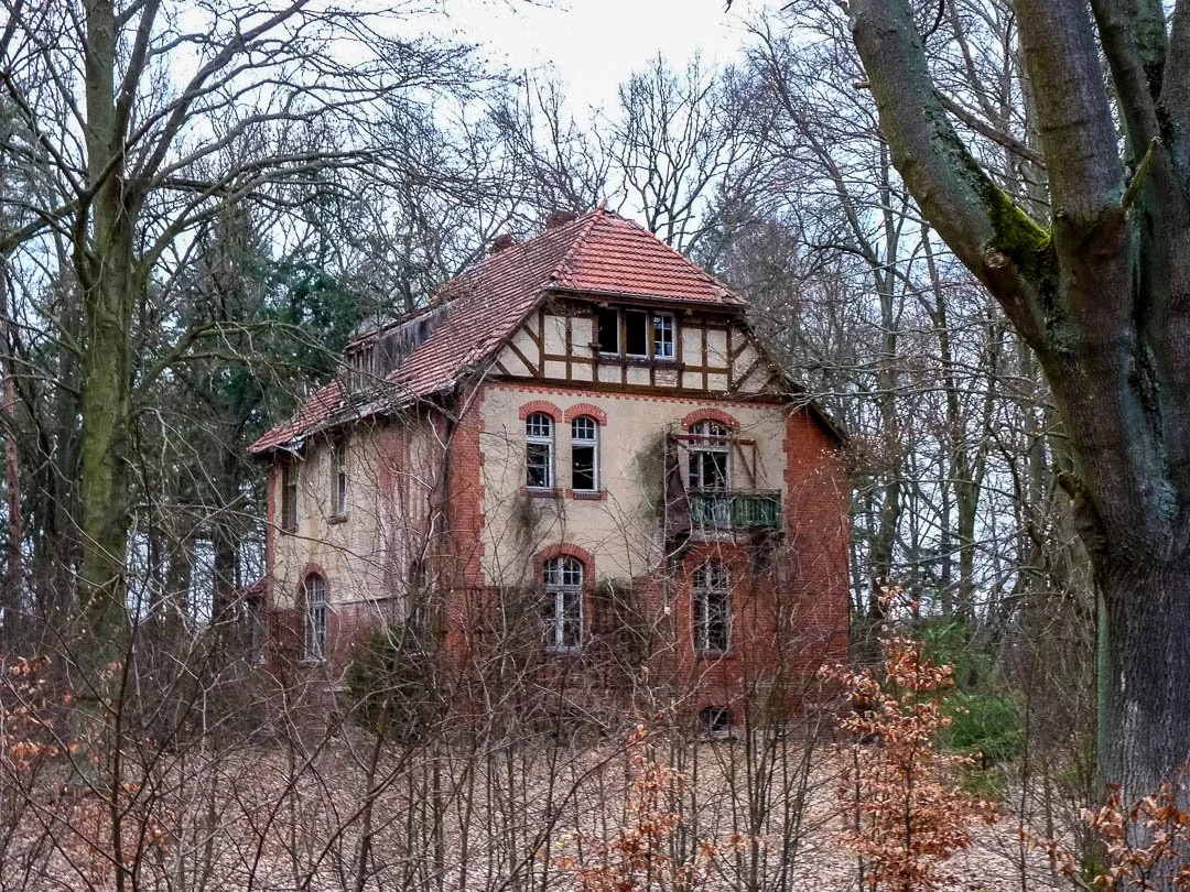Heilstaette Grabowsee sanatorium Abandoned Berlin-1180025.jpg