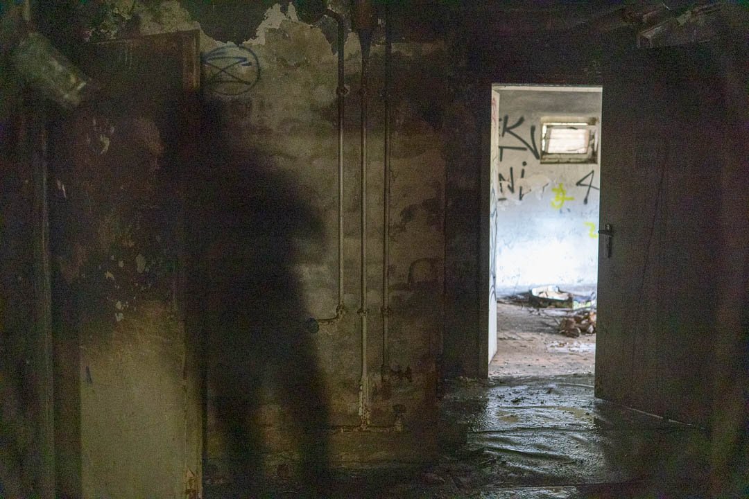 Iraqi embassy East Germany Abandoned Berlin 2023-4122.jpg