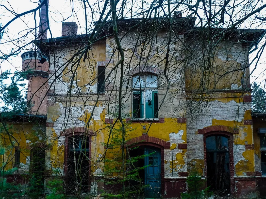Heilstaette Grabowsee sanatorium Abandoned Berlin-1170833.jpg