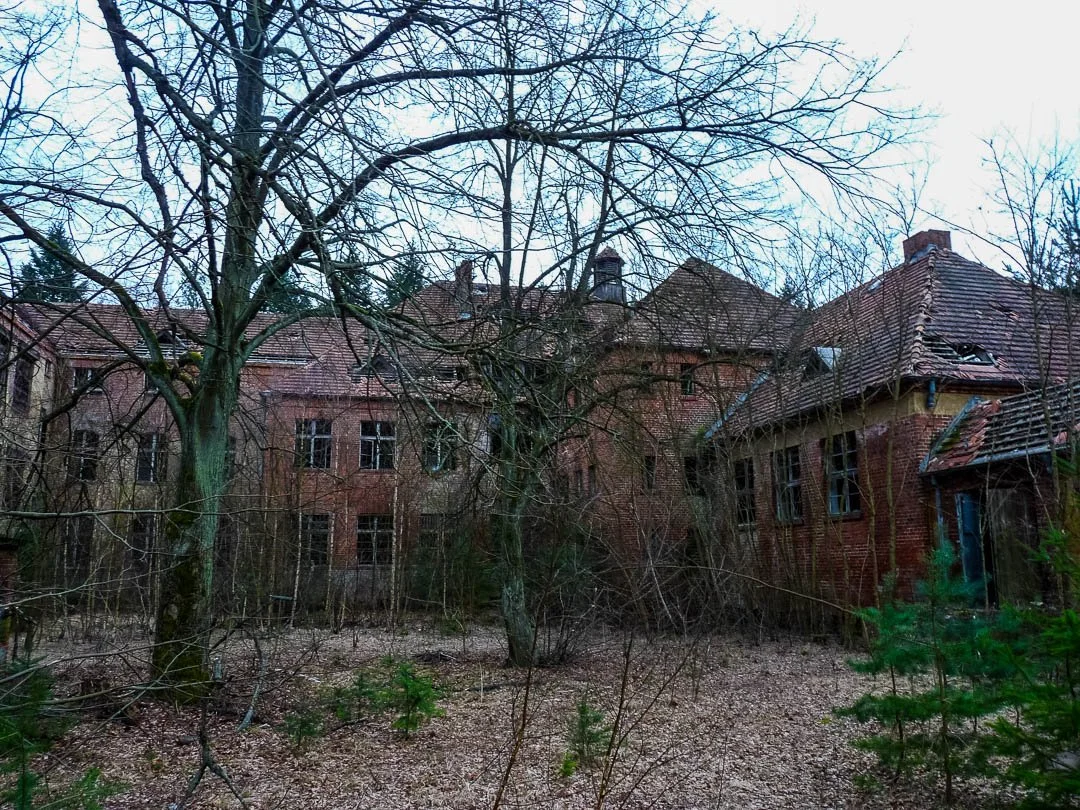 Heilstaette Grabowsee sanatorium Abandoned Berlin-1170853.jpg