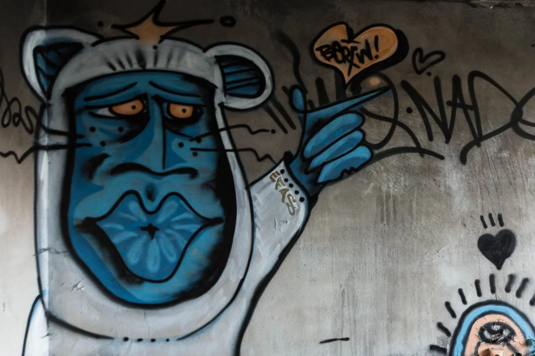 Abandoned Iraqi embassy East Berlin 2014-1288.jpg