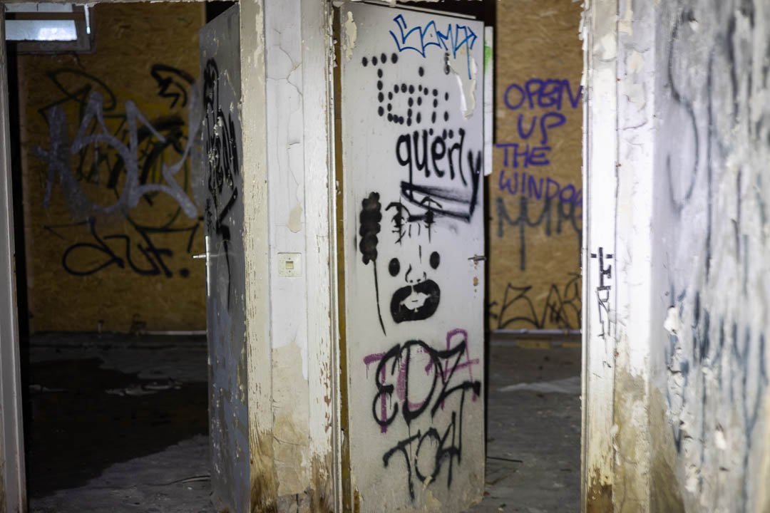 Iraqi embassy East Germany Abandoned Berlin 2023-3567.jpg