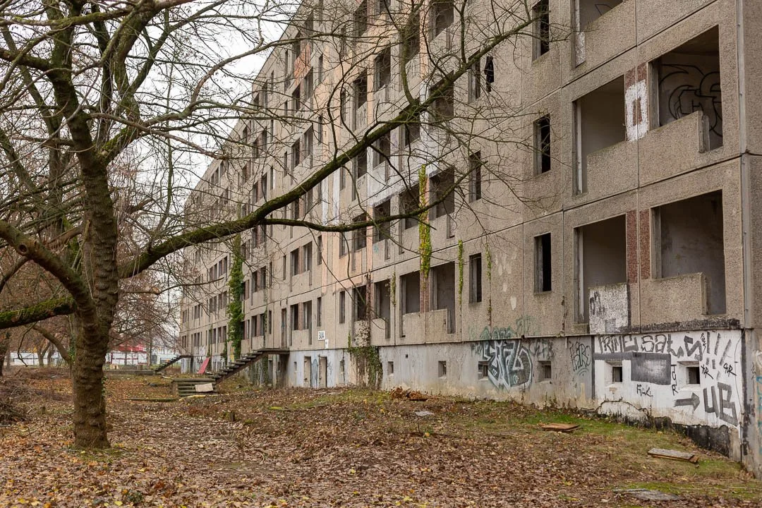 Hohenschoenhausen refugee homes Abandoned Berlin 2019-2275.jpg