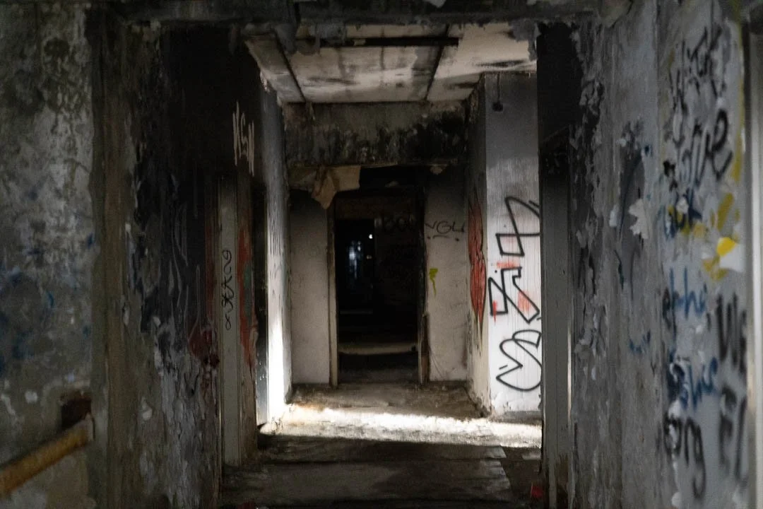 Iraqi embassy East Germany Abandoned Berlin 2023-4152.jpg