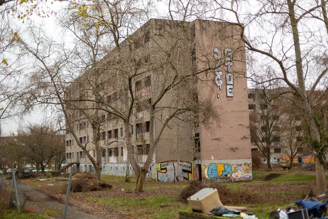 Hohenschoenhausen refugee homes Abandoned Berlin 2019-2287.jpg
