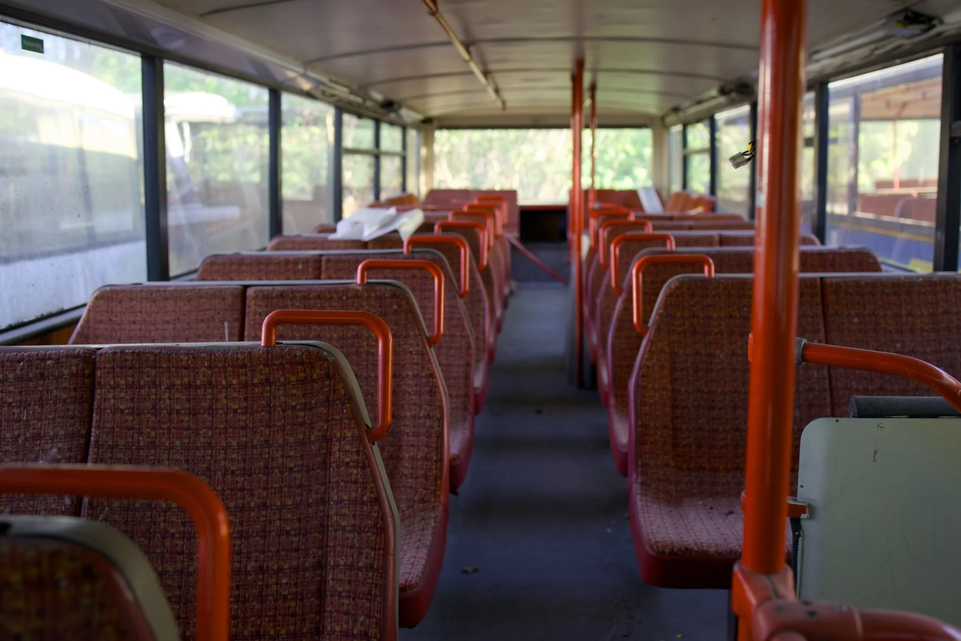 Queen Curry Graveyard Bus Abandoned Berlin_X8A8731.jpg