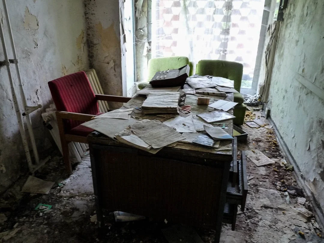 Abandoned Iraqi embassy East Berlin-1100649.jpg