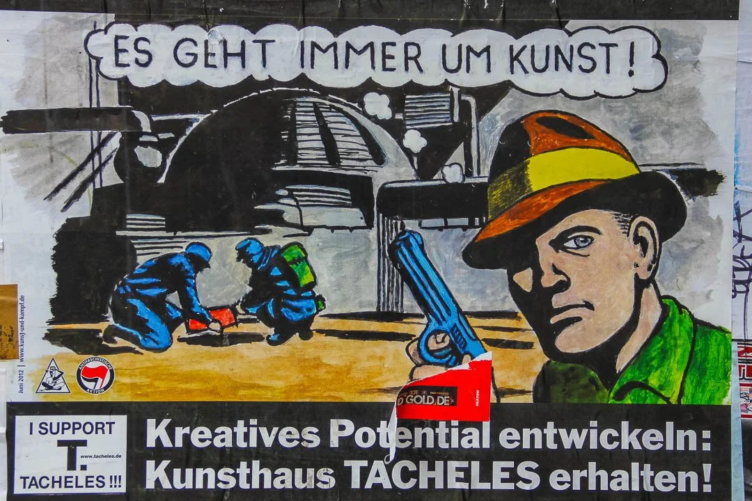 Tacheles Abandoned Berlin 2012-9798.jpg