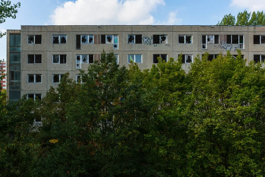 Hohenschoenhausen refugee homes Abandoned Berlin 2015-0196.jpg
