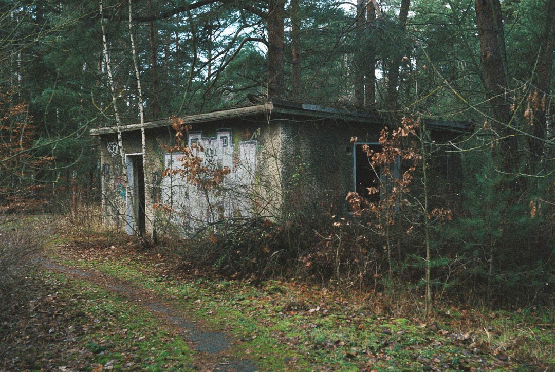 Niederlehme Treib- und Schmierstofflager TSL 44 Abandoned Berlin analog-0023.jpg