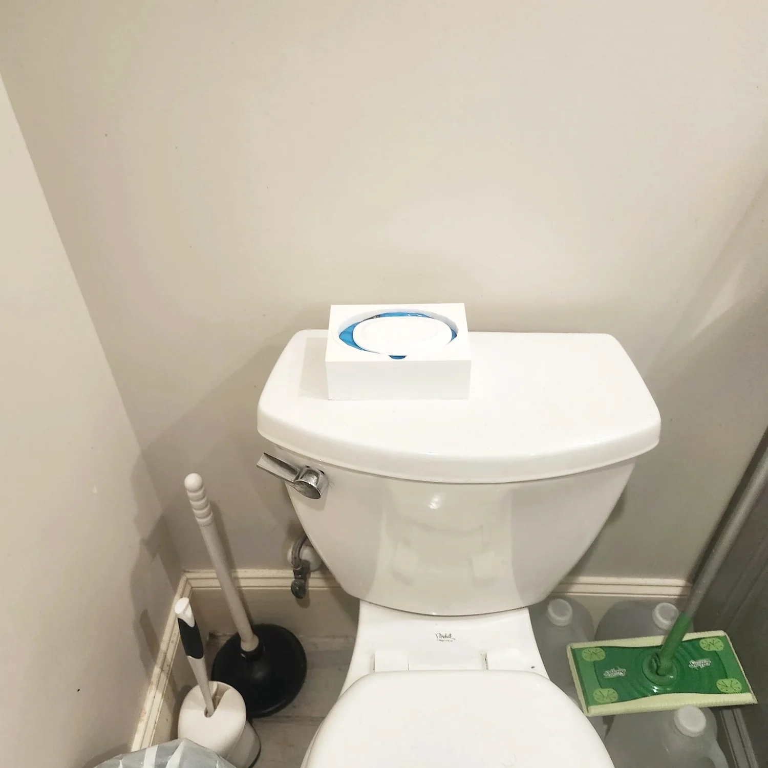 Flushablewipesholder