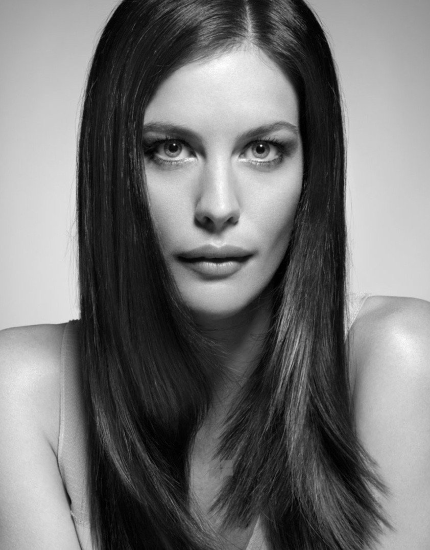 Ken Arthur Hairstylist to Liv Tyler