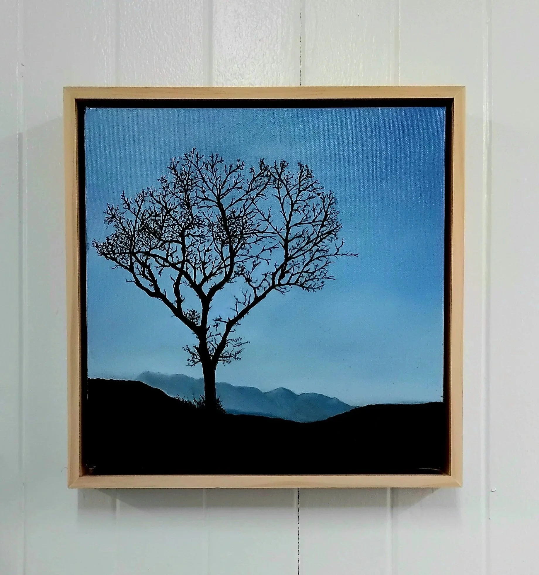 Welcoming local artist Sarah Laidler to the gallery