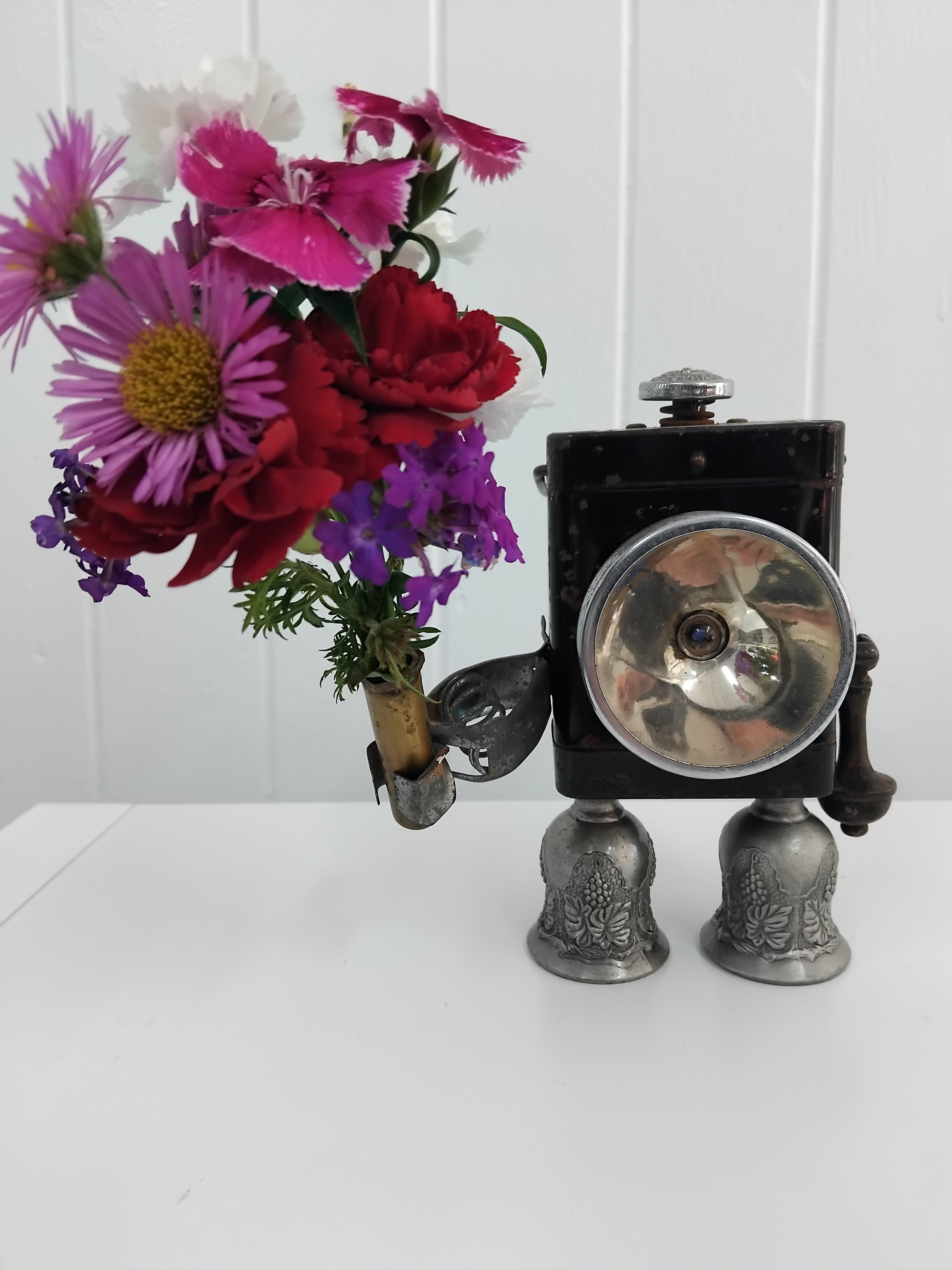 fleur robot.jpg