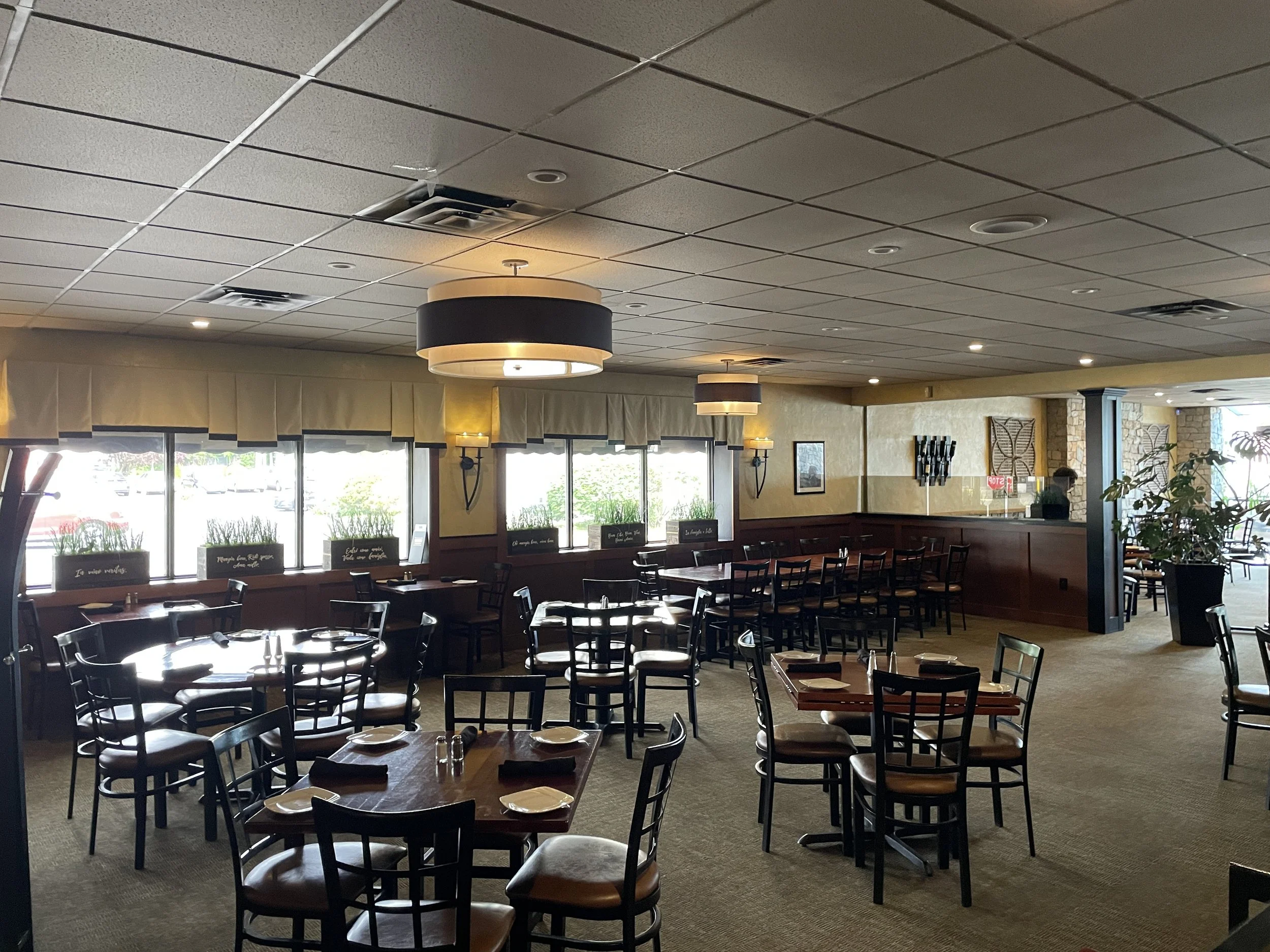 San Marino Restaurant dining room interior Waterbury CT ✅ File name already correct