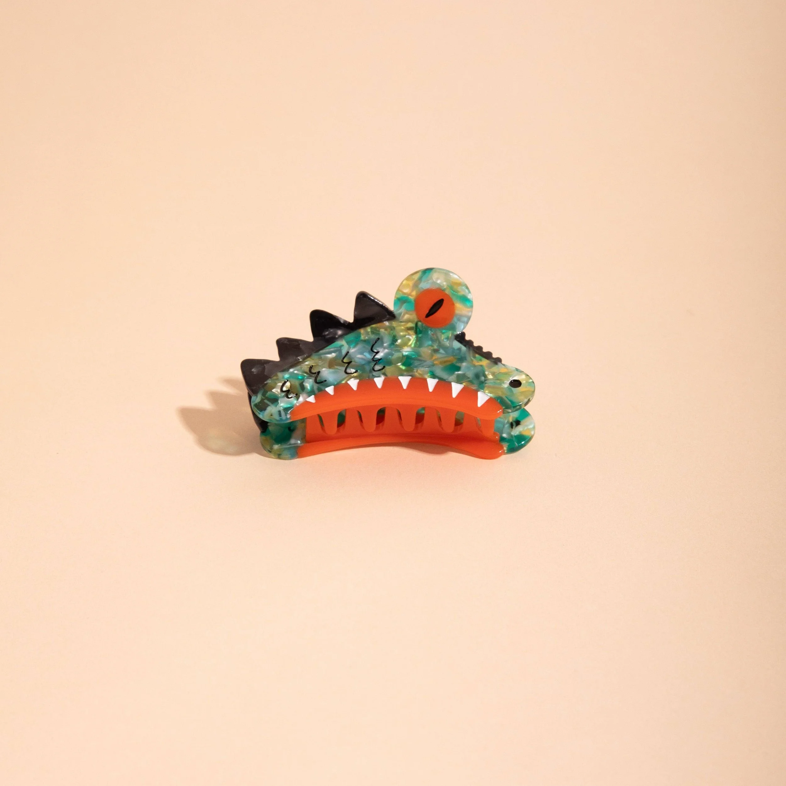 kaiju-hair-claw.jpg
