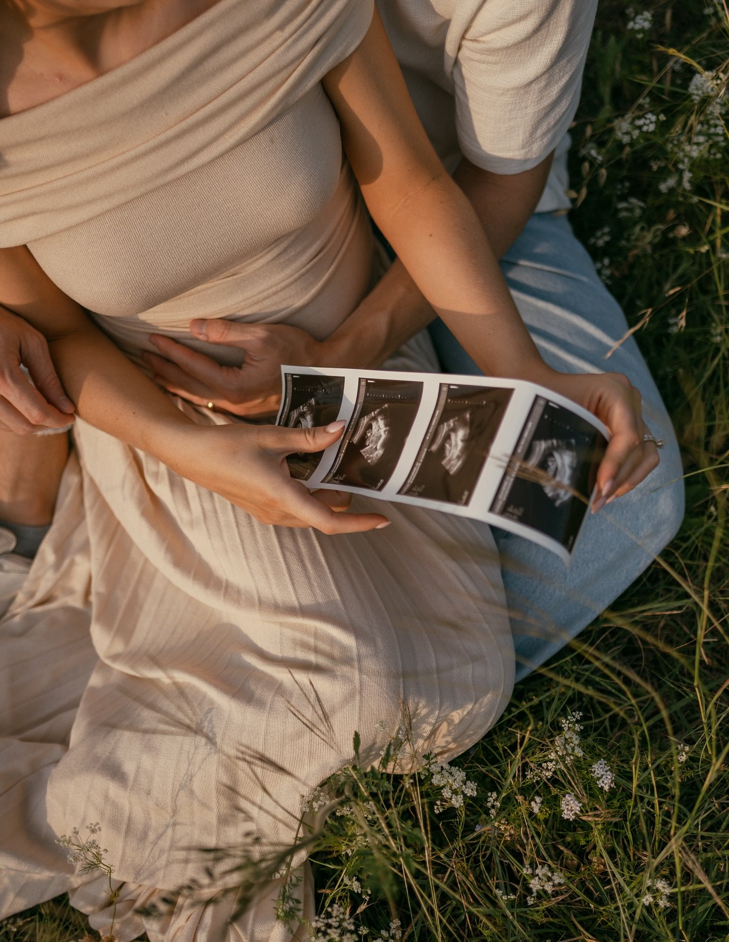 the sweetest little secret!!!! 🕊️

a little flower baby will be joining us in December and we&rsquo;re over the moon 🤍🤍🤍