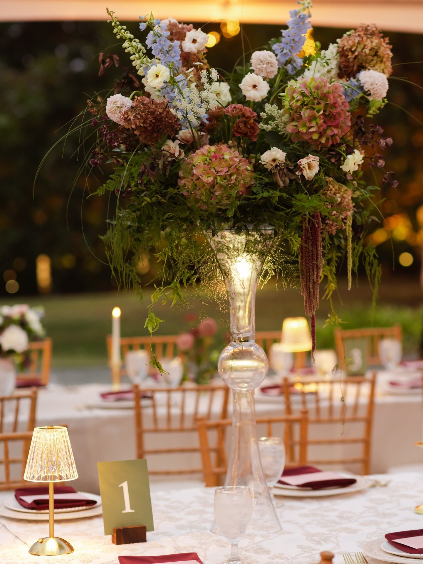 forever obsessed with receptions under the twinkle lights ✨

Venue: @dallasarboretumweddings 
Photographer: @annetenkhoffphotography 
Planner: @tayloreventco