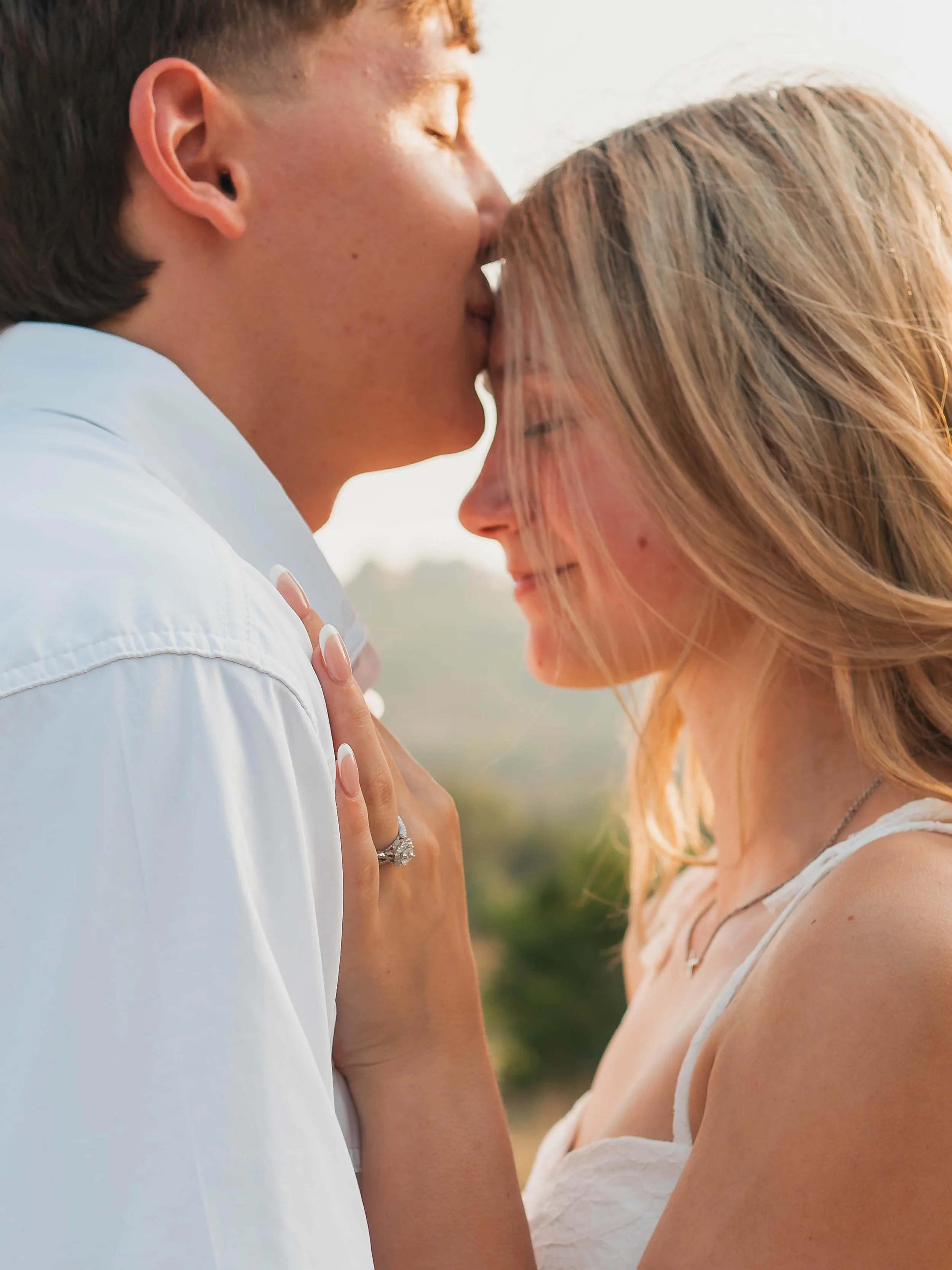 So excited for these high school sweethearts as they begin their happily ever after together. 💍