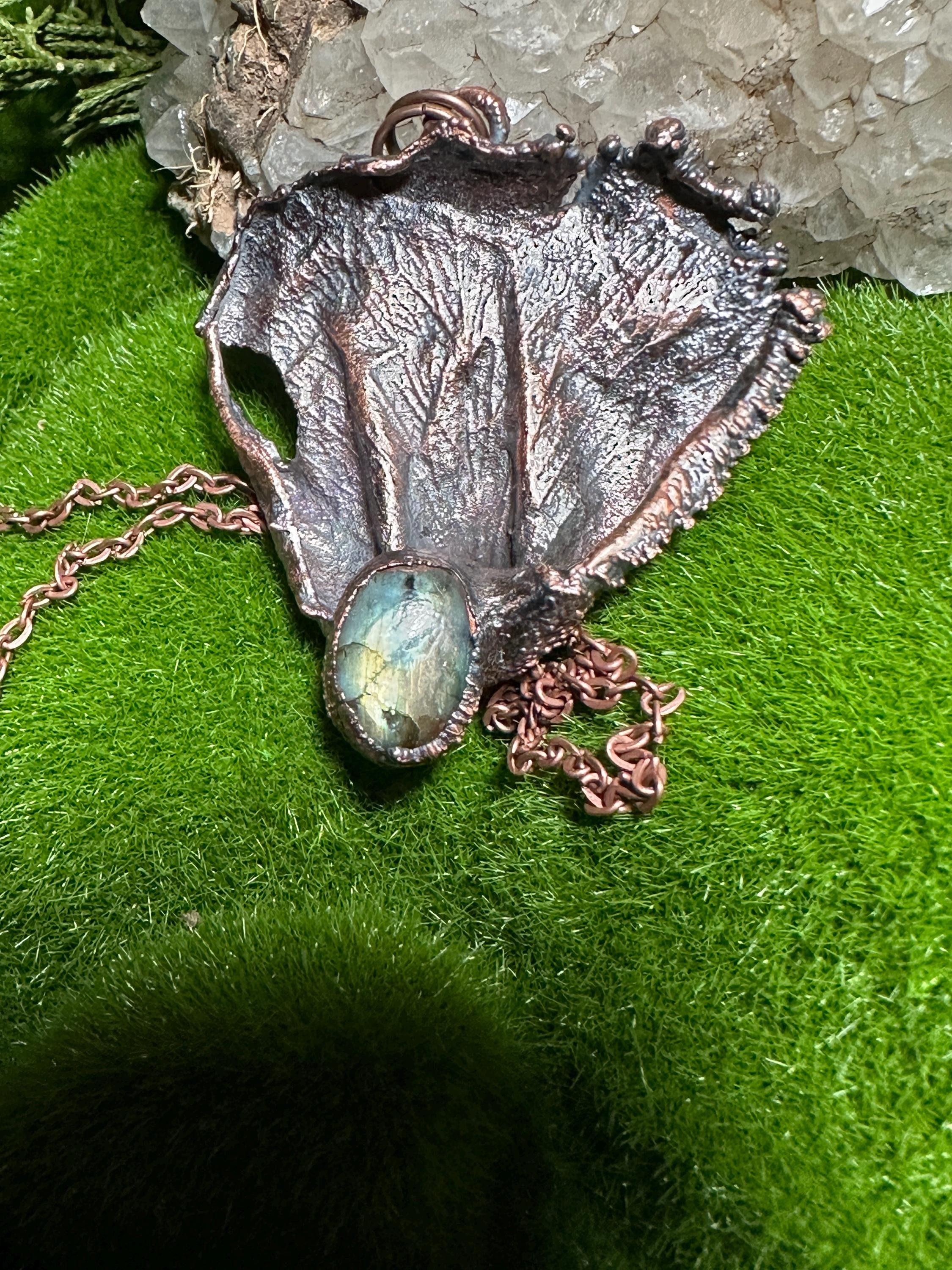 https://i.etsystatic.com/53822736/r/il/93ffbe/6484608410/il_fullxfull.6484608410_a3fg.jpg