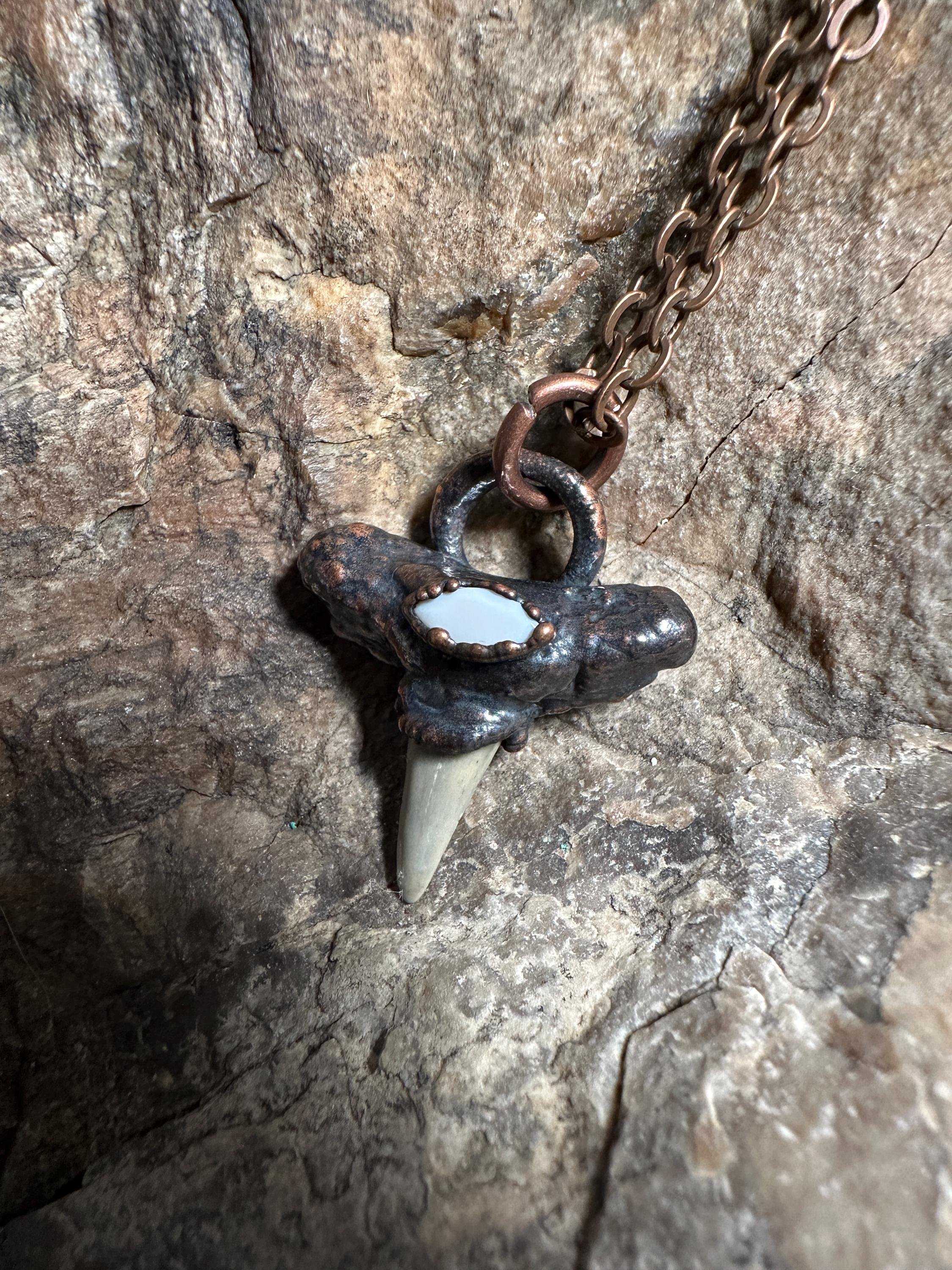 https://i.etsystatic.com/53822736/r/il/c87937/6523876717/il_fullxfull.6523876717_a8ux.jpg