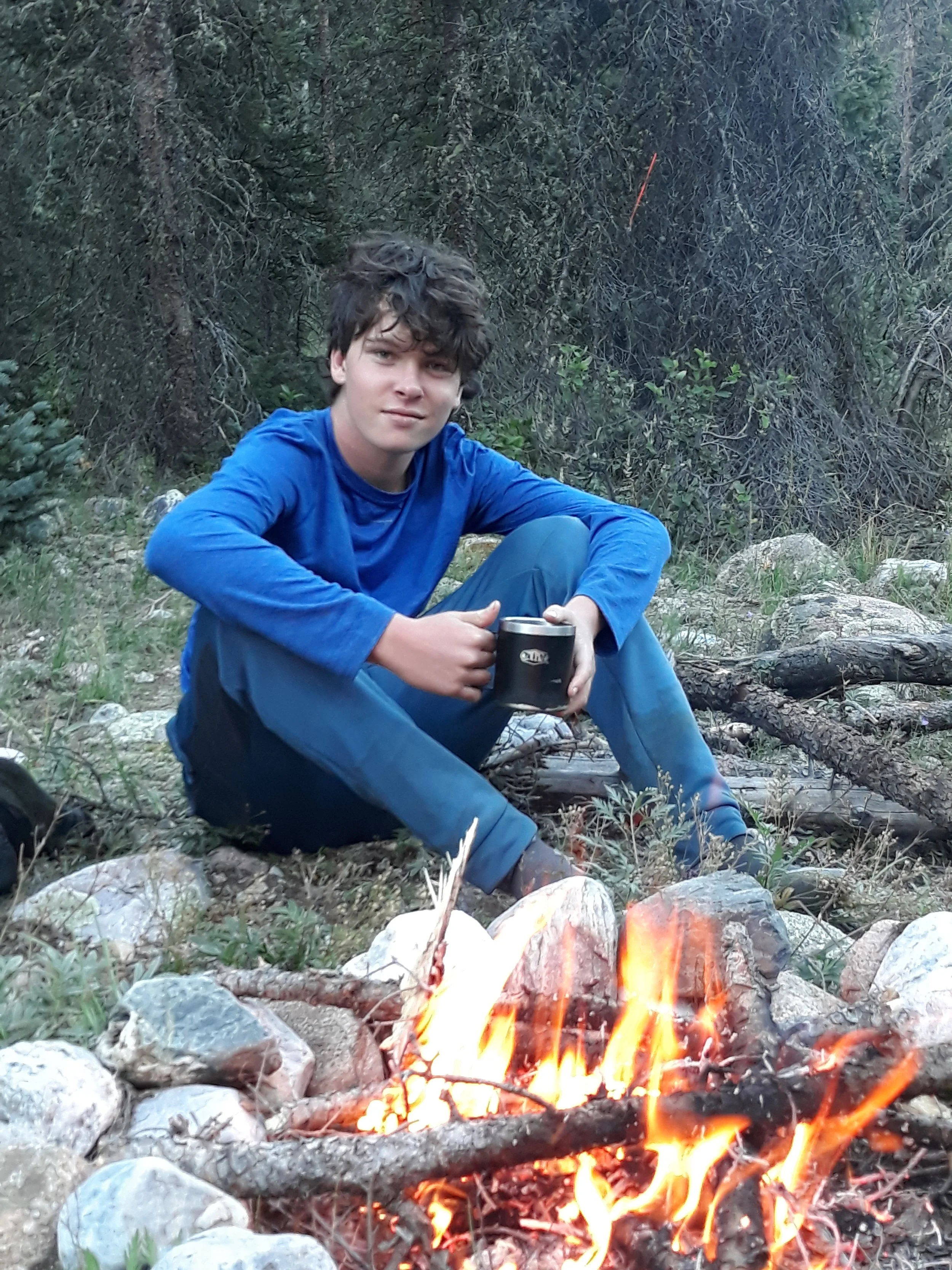 Outdoor Education vs. Traditional Classrooms: Which Builds Stronger Students?