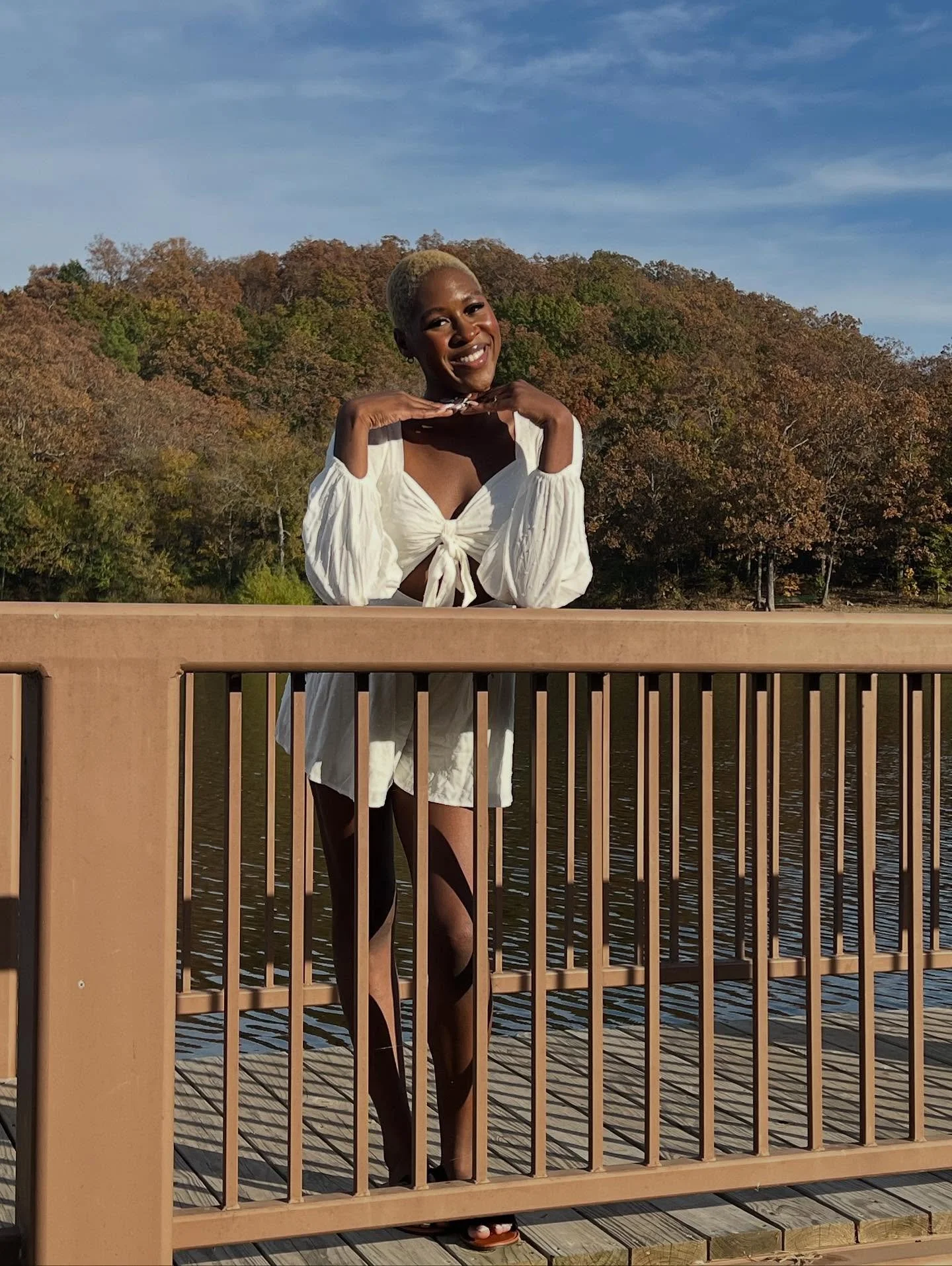 ✨ Lately I&rsquo;ve been learning to slow down, focus on myself, and pour into my mental health and in that process, I&rsquo;ve started to feel truly beautiful in my own skin. It&rsquo;s not about perfection, it&rsquo;s about peace. A gentle reminder