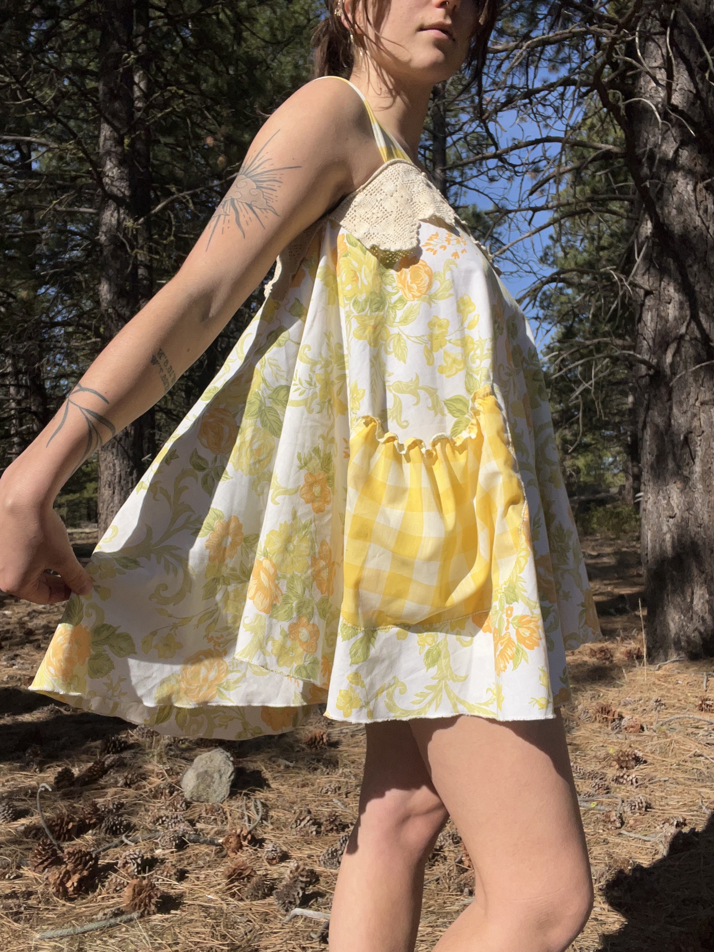 Daisy Gardeners gown (XS)