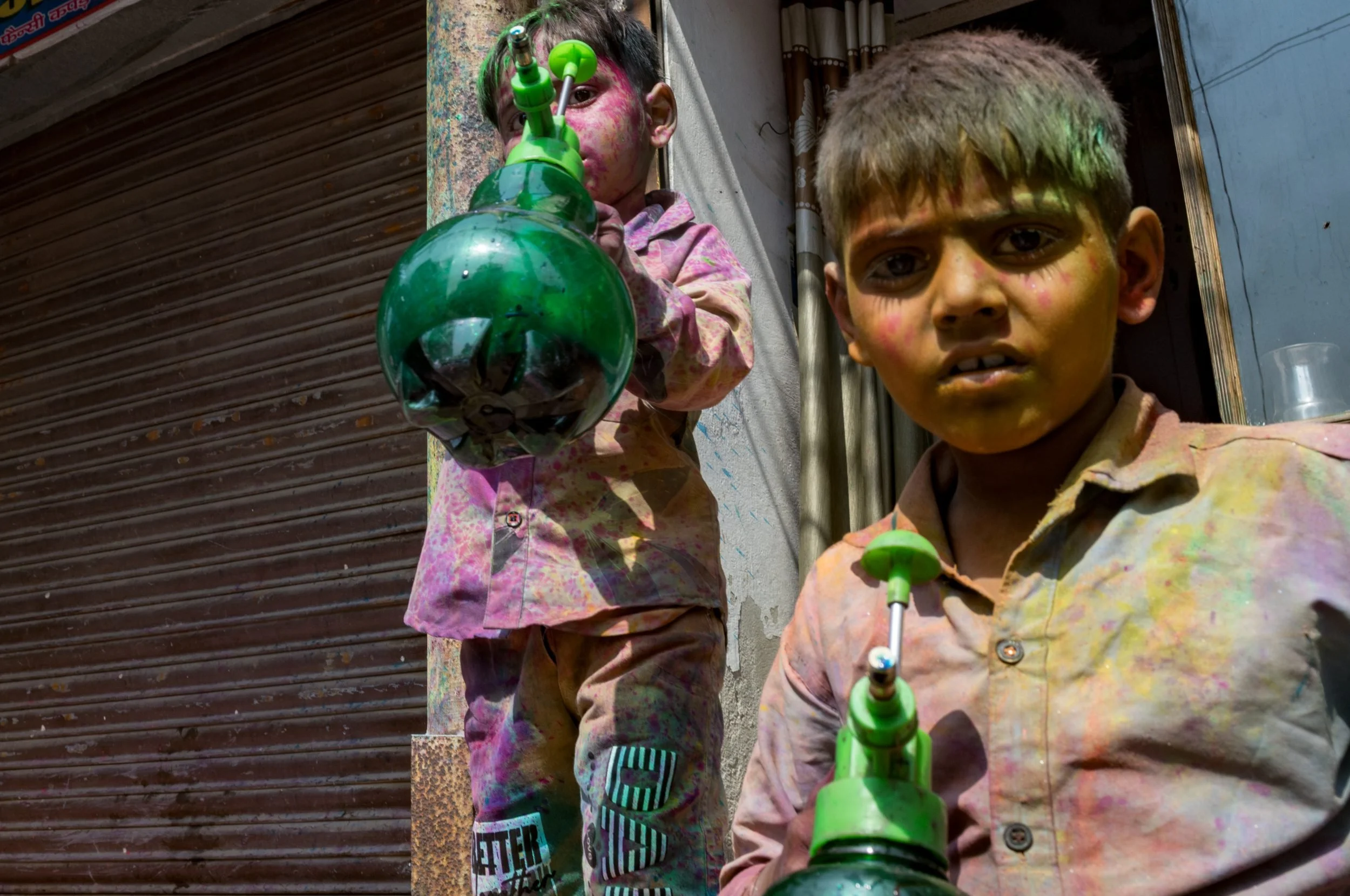 liban-elmi-rang-holi-02.jpg