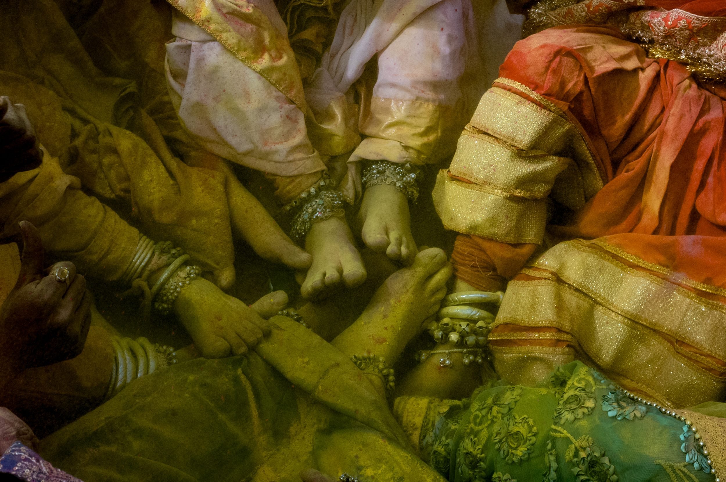 liban-elmi-rang-holi-11.jpg