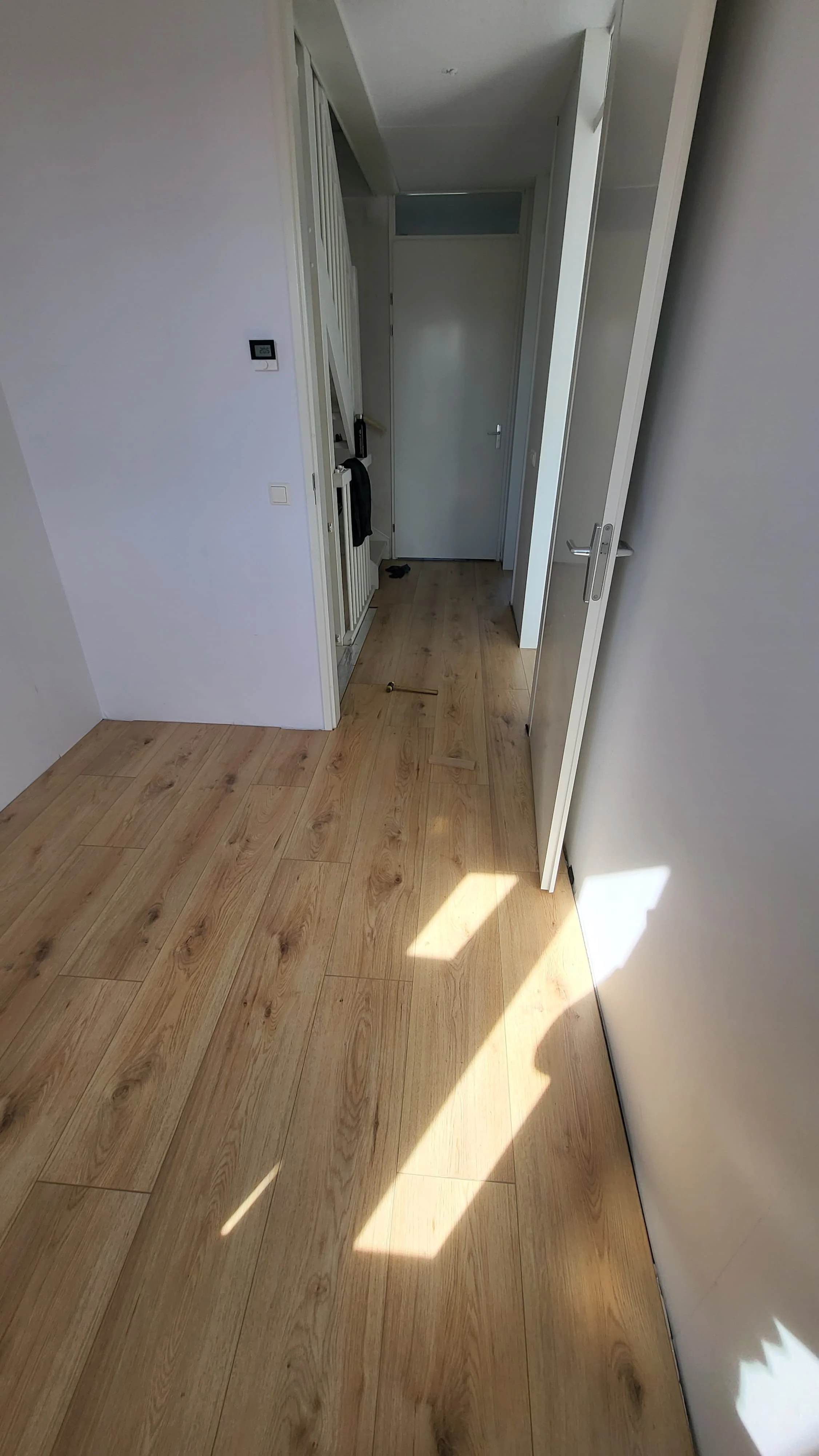 Laminaat leggen_George Eenmansklussen.jpeg