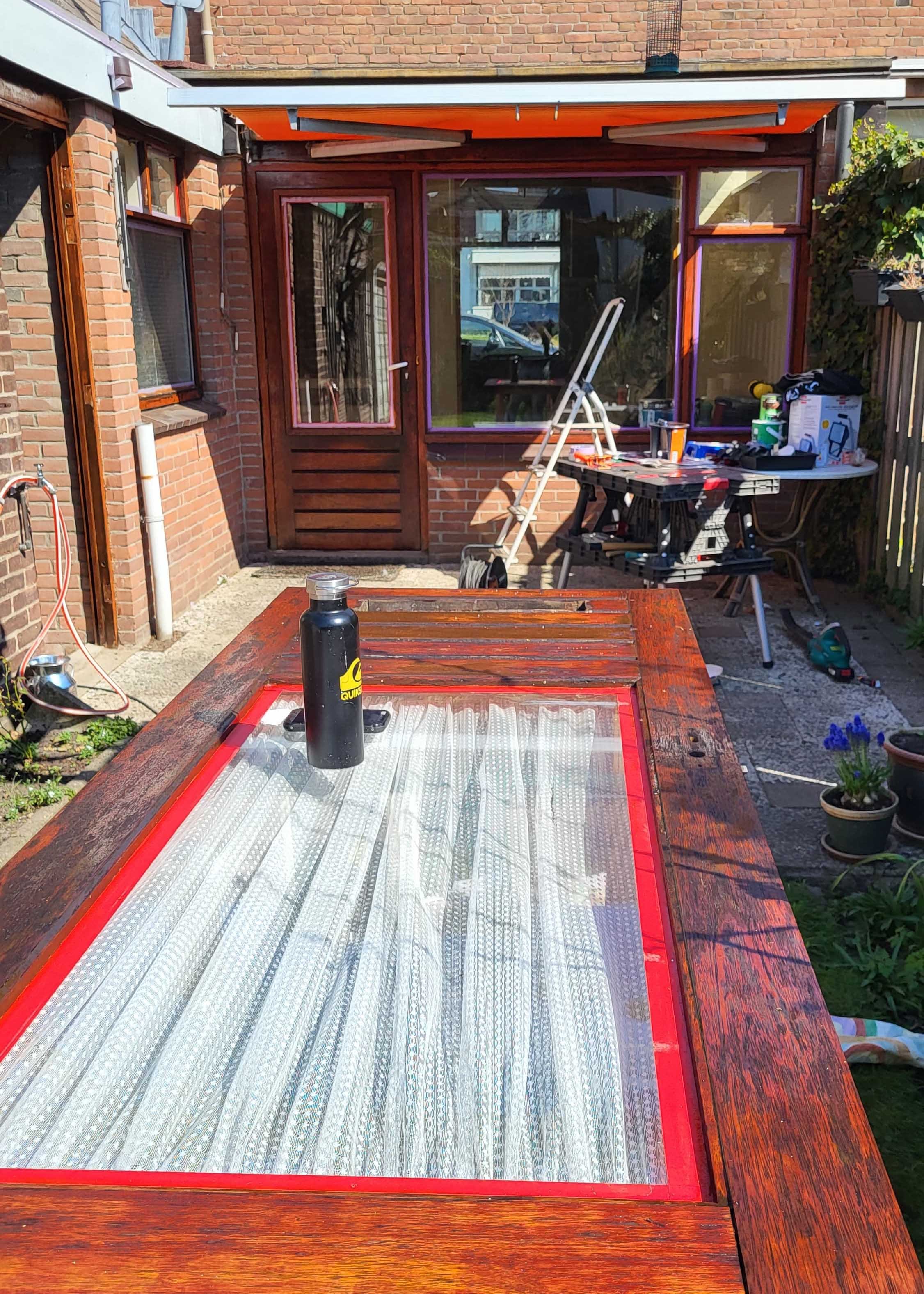 Kozijnen in de lak 01_George eenmansklussen.jpeg