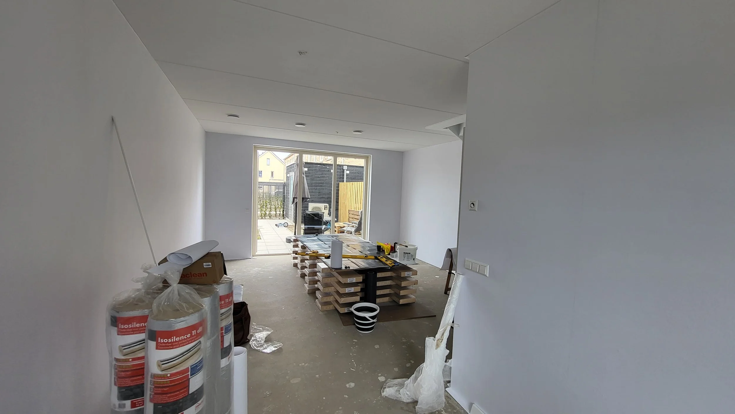 Vloer leggen_George Eenmansklussen.jpeg