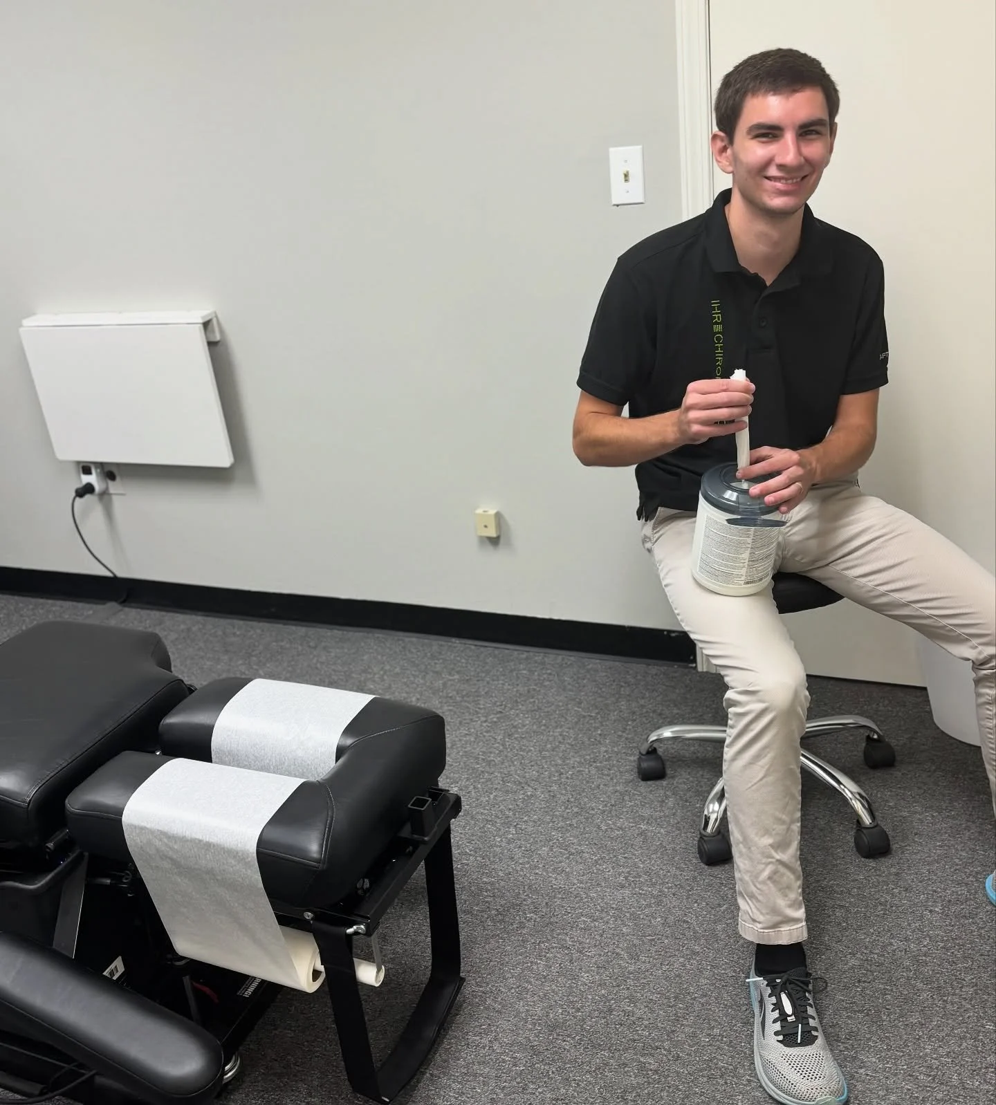 Rainy skies out there, only cracks and smiles in here!😜

Looking for a time to see Dr. Cole this week? Check out his schedule online meachamchiropractic.janeapp.com or give us a call/ text at (315) 261-4005.