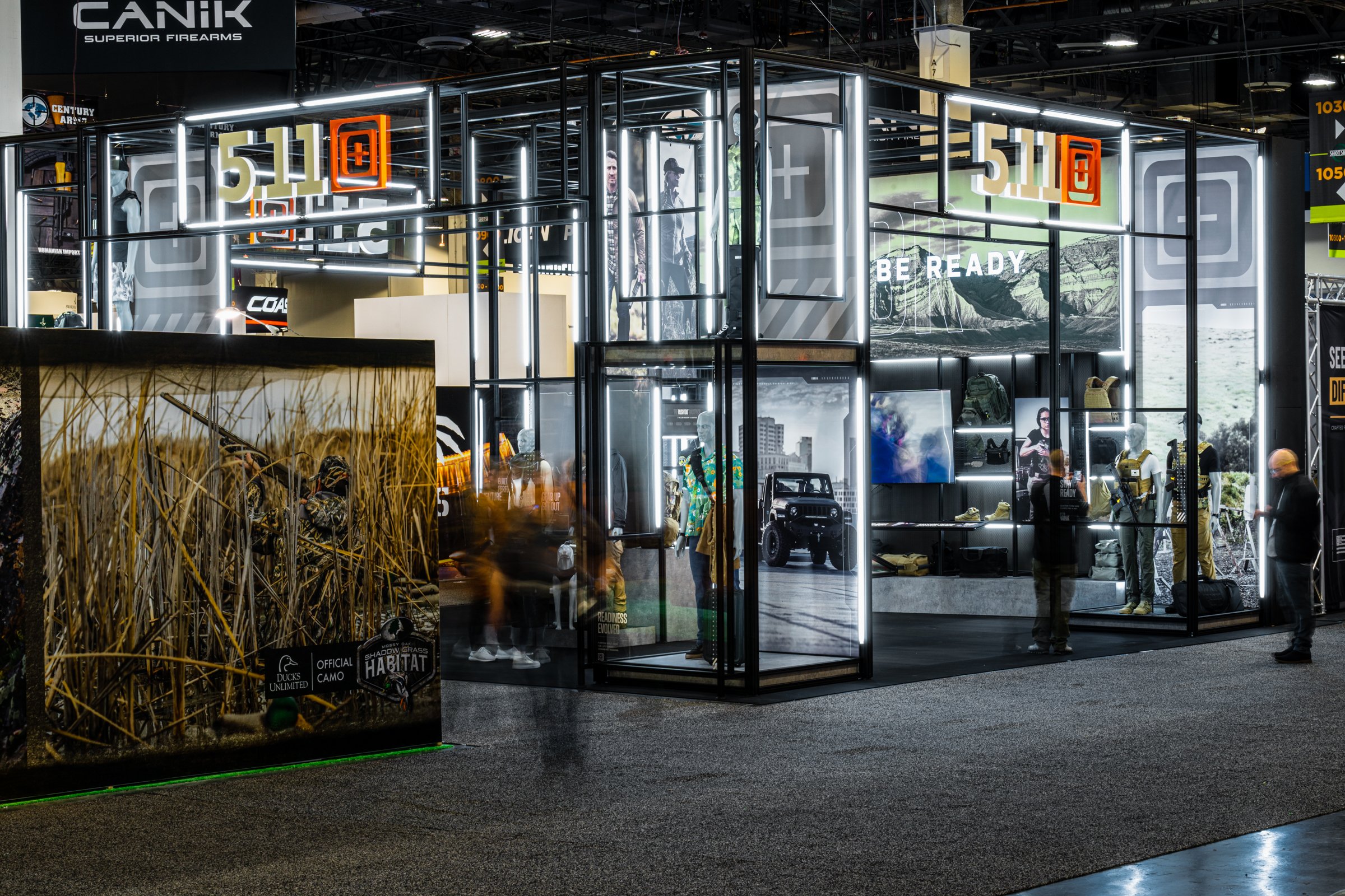KEVIN.KELLER_5.11_SHOT.SHOW.BOOTH-1301.jpg