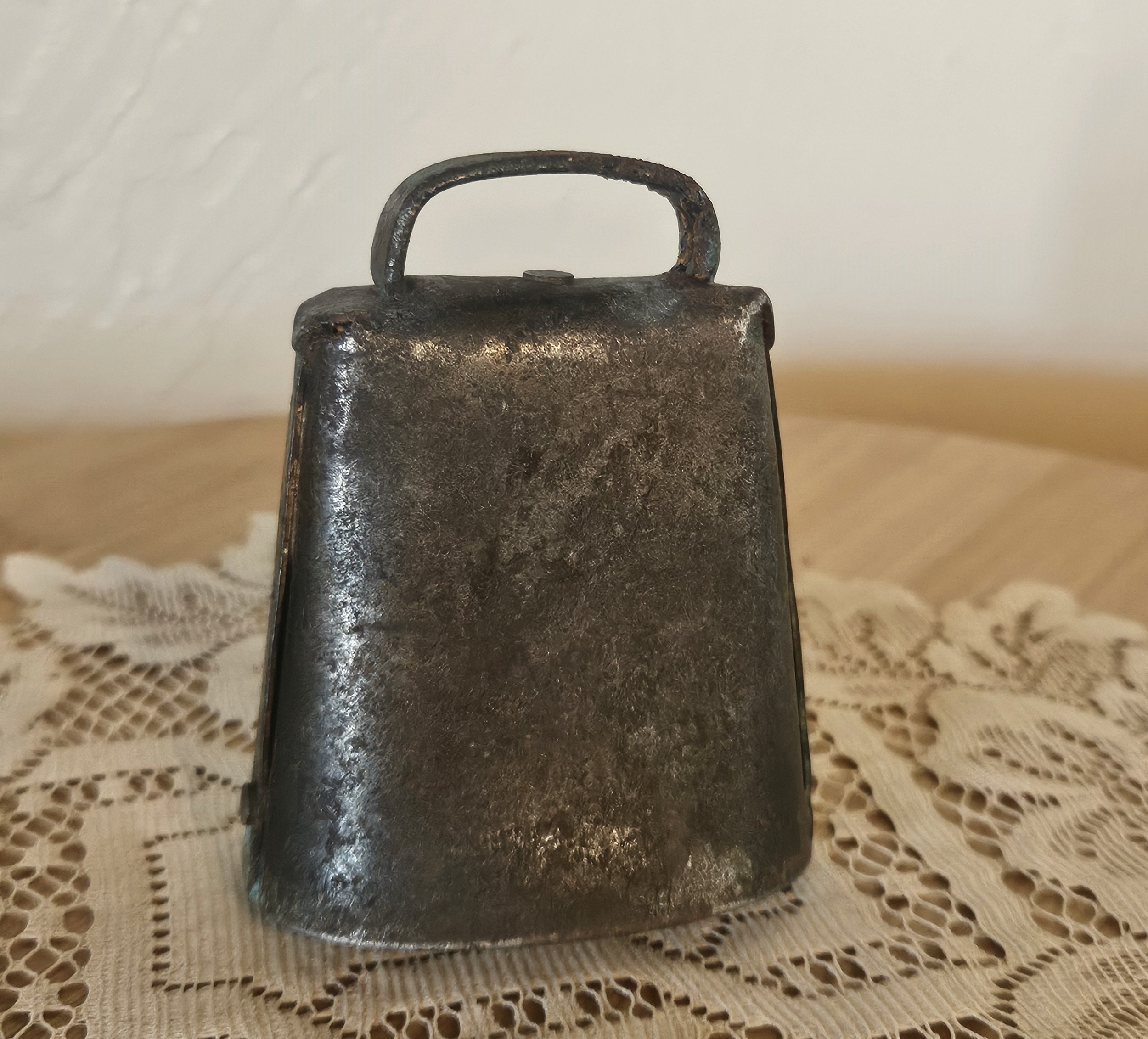 https://i.etsystatic.com/6813298/r/il/9fb36e/6072720285/il_fullxfull.6072720285_2bhr.jpg