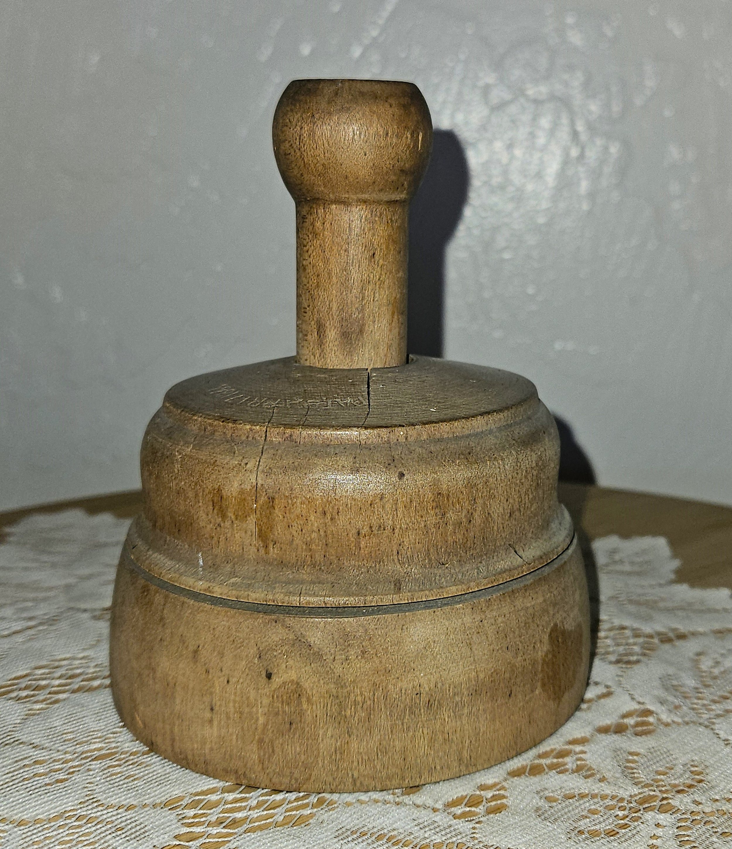 https://i.etsystatic.com/6813298/r/il/f9b521/5700928237/il_fullxfull.5700928237_qrb6.jpg