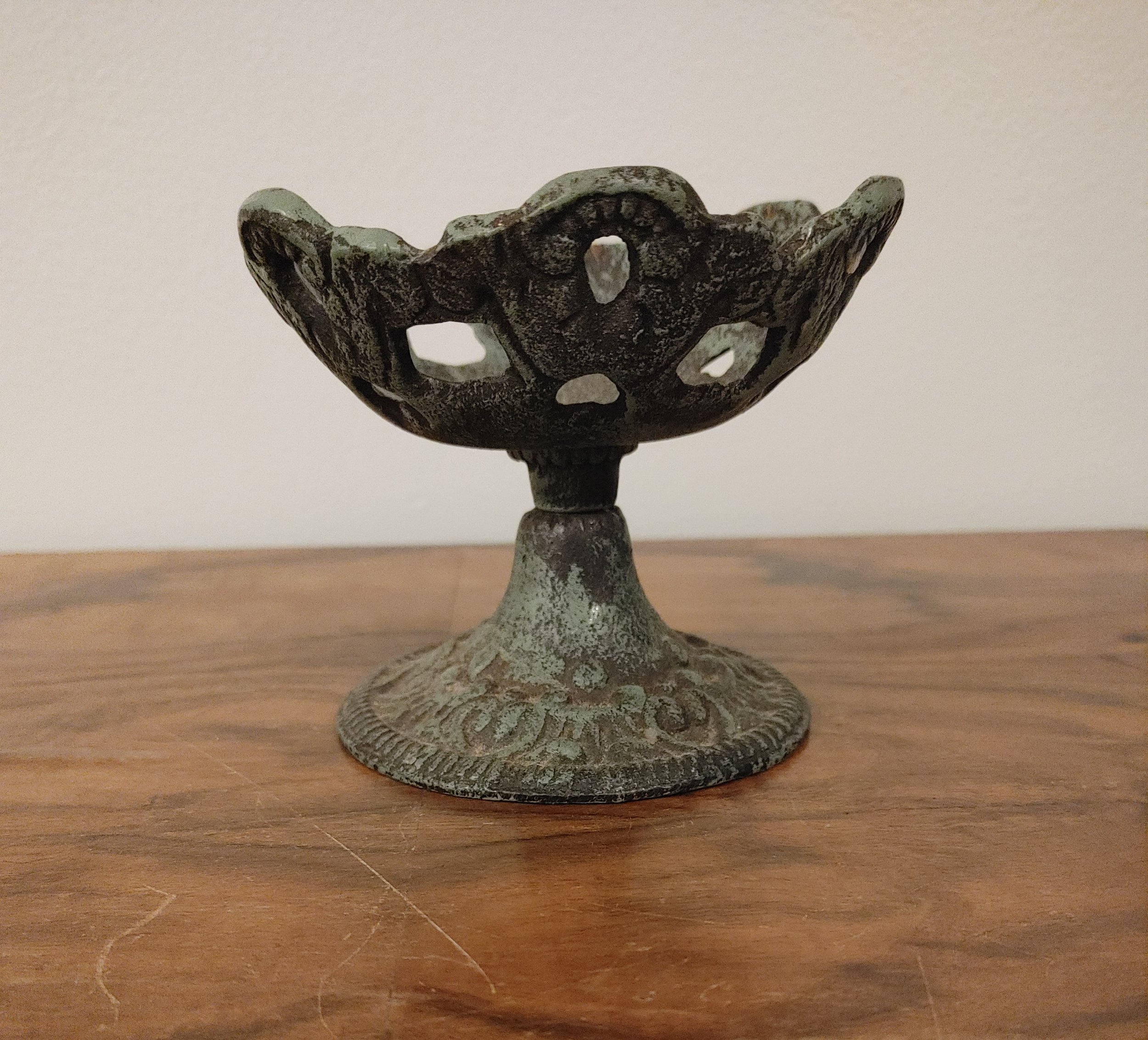 Vintage Medallion Pedestal Bowl