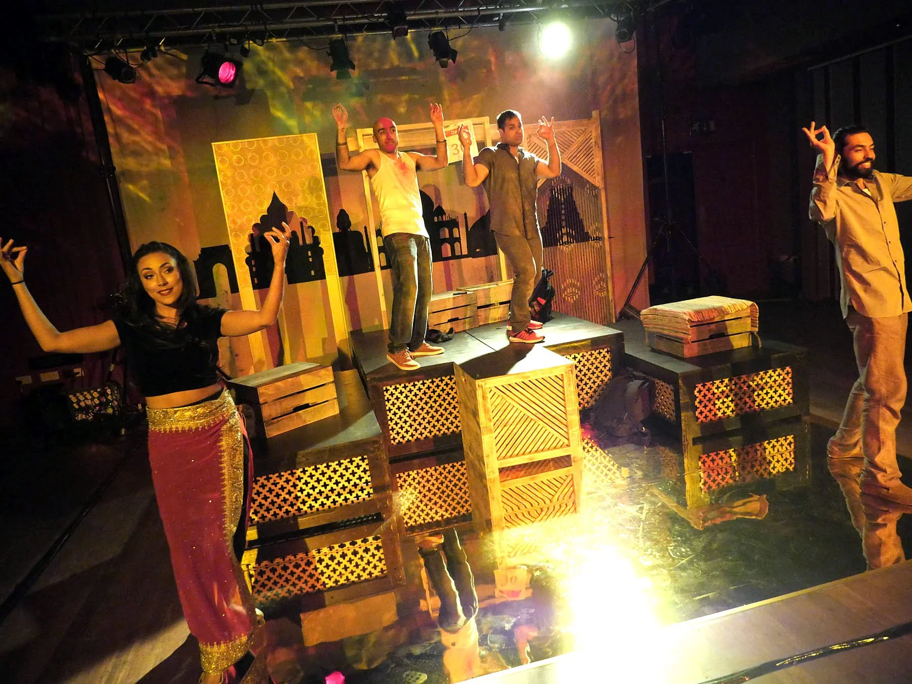 NTC.Bollywood.1301.jpg