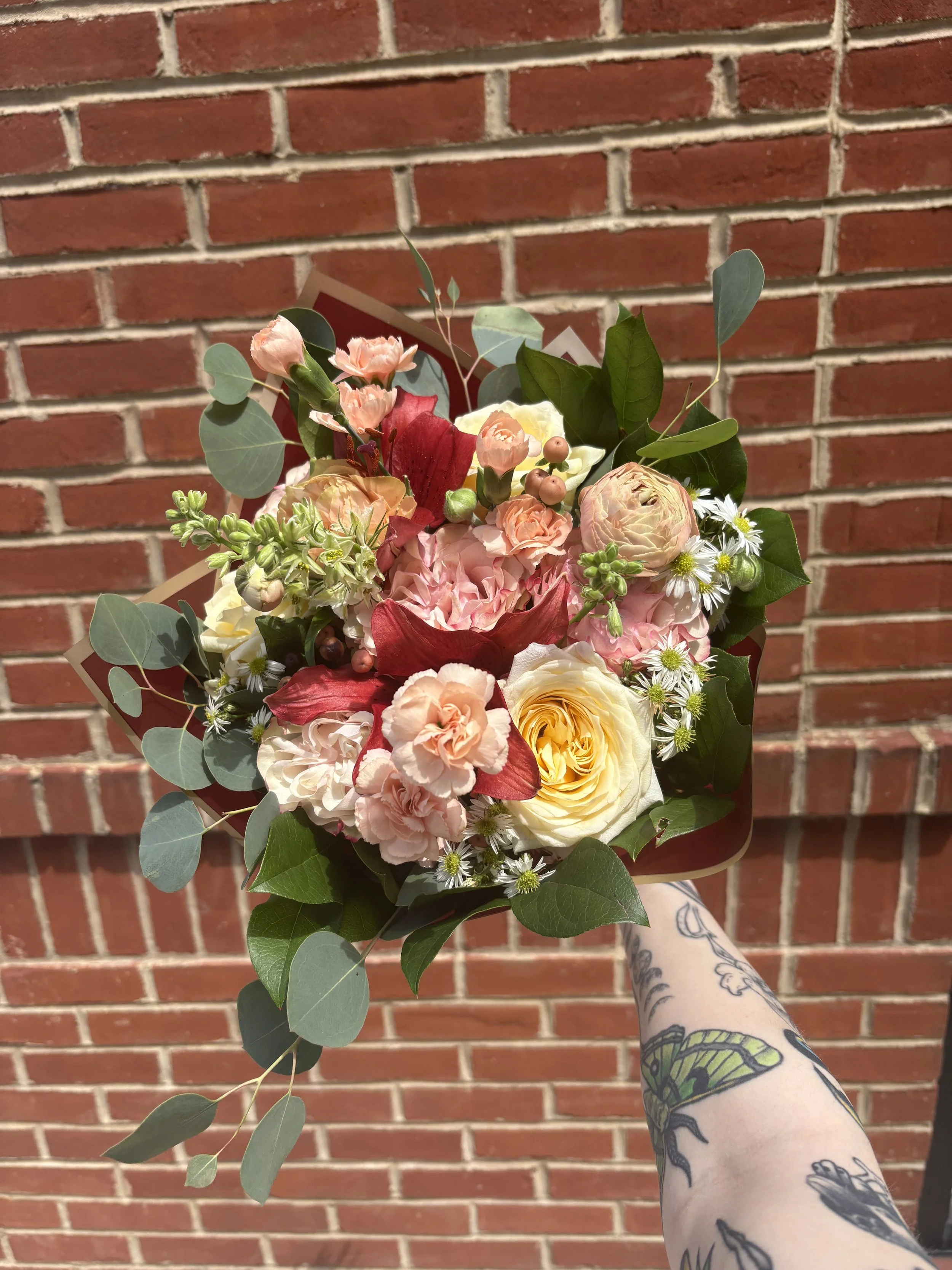 Garden Rose Arrangement for Mother's Day