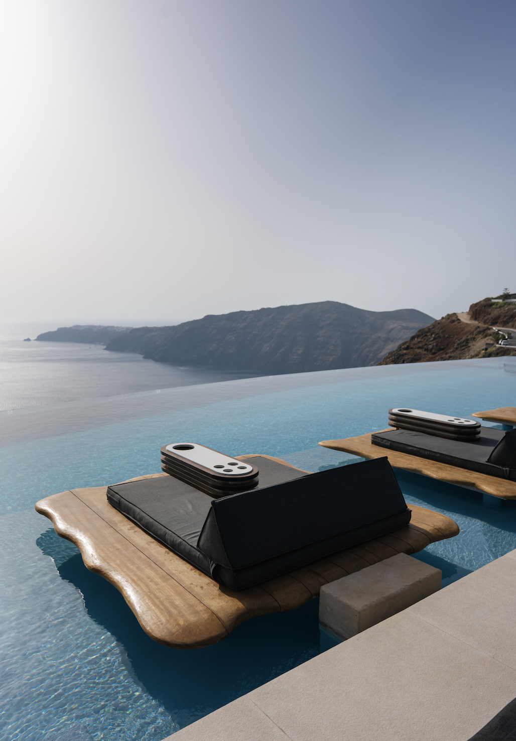 Cavo Tagoo Santorini
