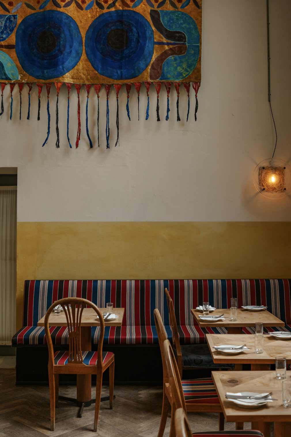 Apollo Bar